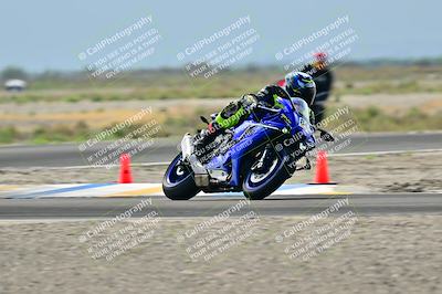 media/Apr-18-2025-TrackDaz (Fri) [[45f5874c44]]/B Group/Session 2 (Turn 7)/